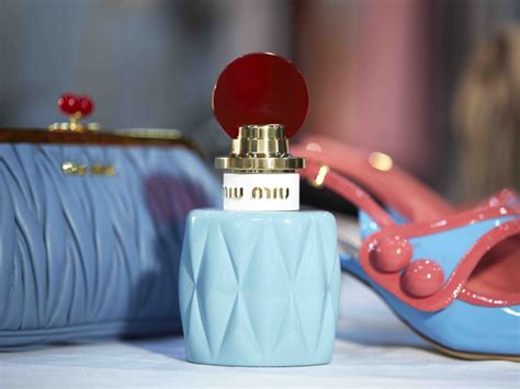 miu miu parfum tasche